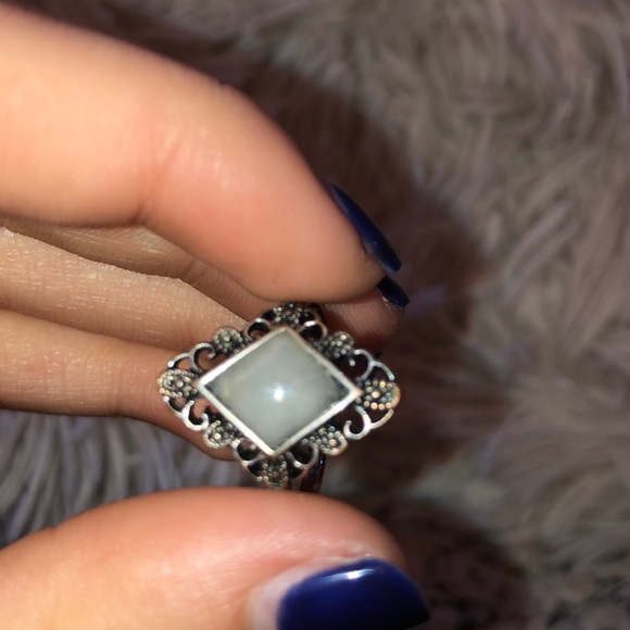 7 Rings - Picture 8 of 8